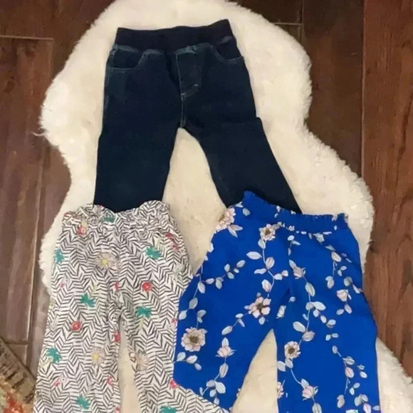 Bundle of 3 pants GB Girls, Calvin Klein jeans, Flapdoodles - Picture 1 of 8